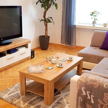 Nowowiejskiego Apartment